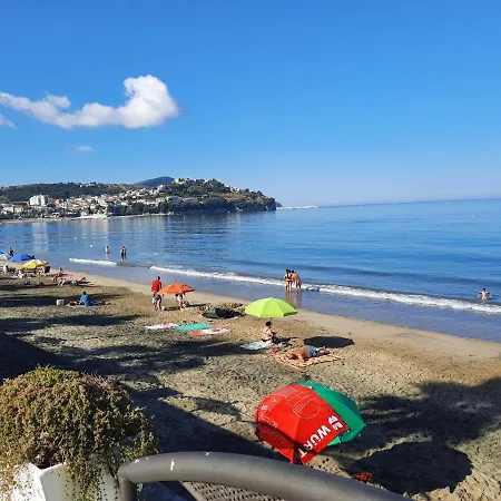 B & Beach-2