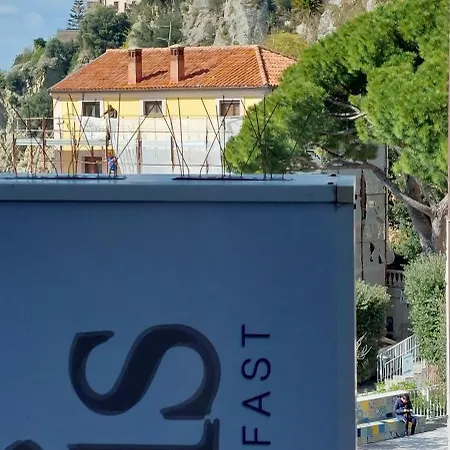 B&B New Acropolis-2